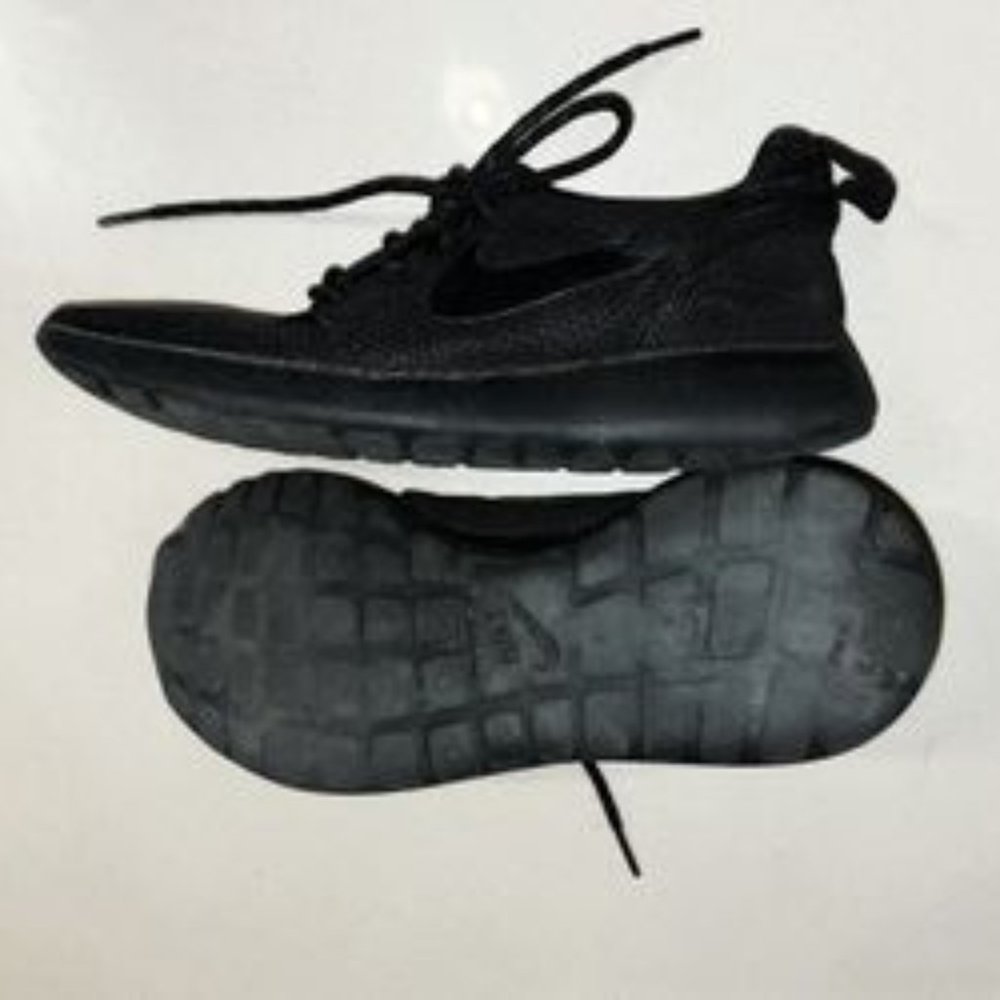 Nike Roche